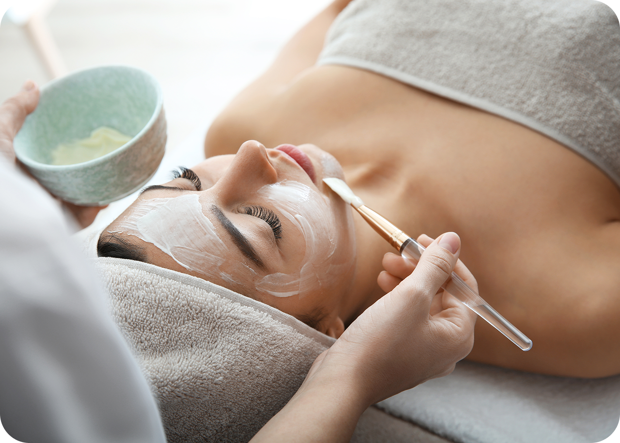 Patient getting a wellness treatment helping them relax